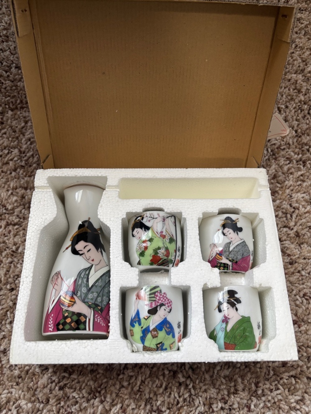 Japanese Style Porcelain Sake Set with Geisha Motif - White
